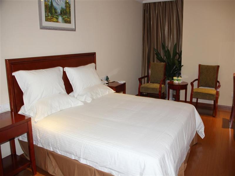 Greentree Inn Zhejiang Jiaxing Zhongan Business Hotel Room photo