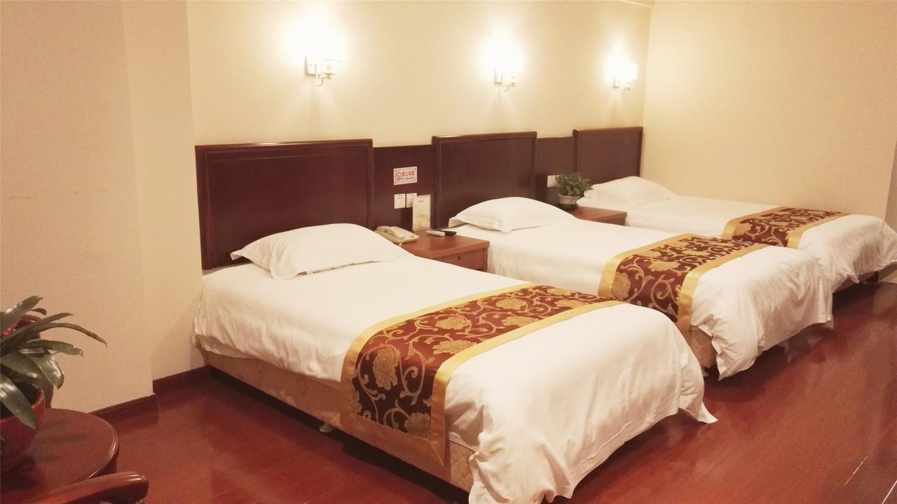 Greentree Inn Zhejiang Jiaxing Zhongan Business Hotel Exterior photo